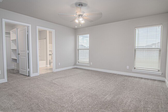 Building Photo - 2510 Outlaw Ct