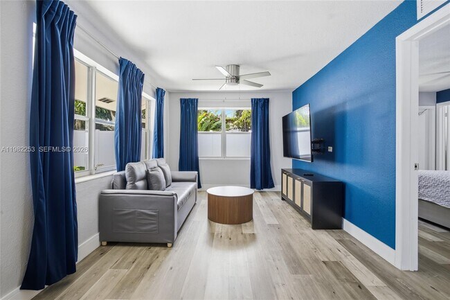 Building Photo - 1301 NE 16th Terrace