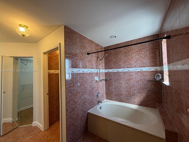 Building Photo - 16060 SW 87th Terrace