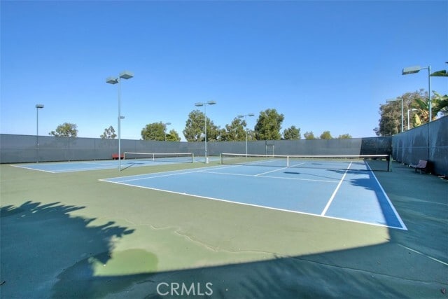 Building Photo - 18 Glen Cove