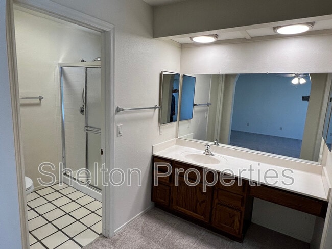 Building Photo - 18942 N 96th Ln