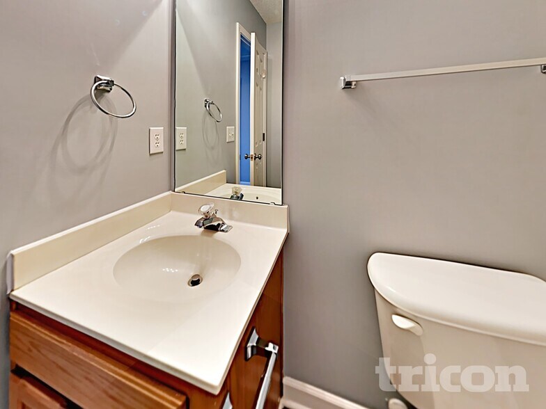 Building Photo - 1008 Crowders Woods Dr