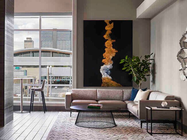 Building Photo - 516 Lea Ave