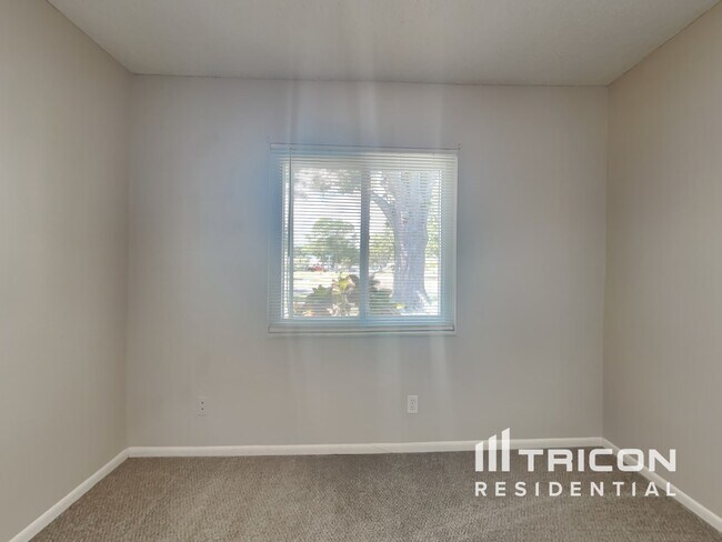 Building Photo - 12475 Del Verde Dr