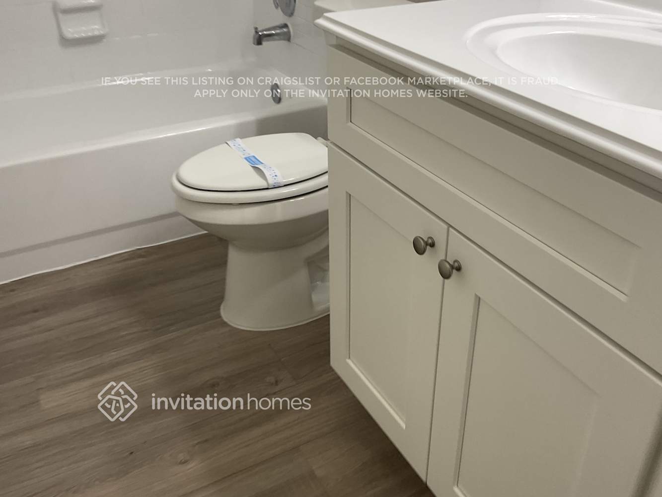 Building Photo - 16407 Mango Ridge Ct