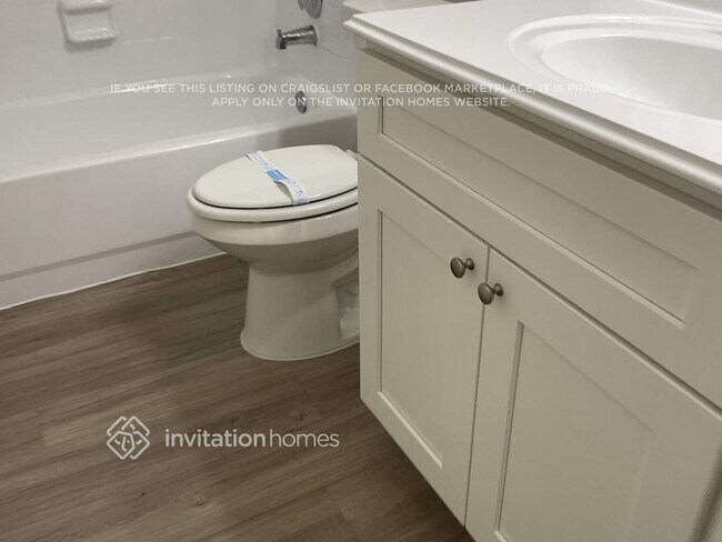 Building Photo - 16407 Mango Ridge Ct