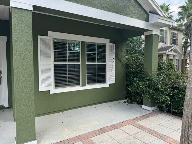 Building Photo - Home For Rent