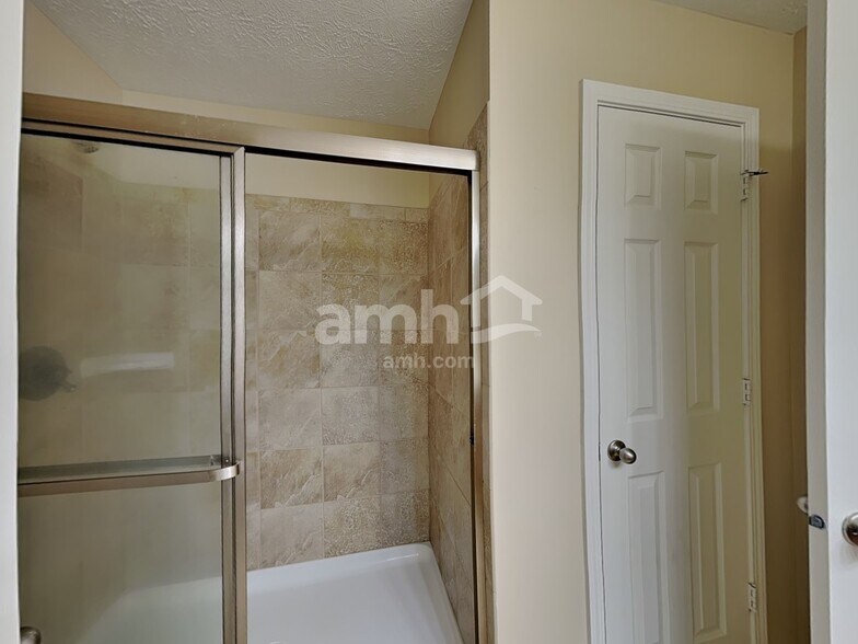 Building Photo - 8193 Tasman Dr