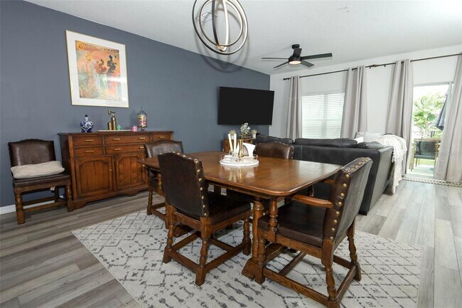 Building Photo - 2326 Carrabelle Wy