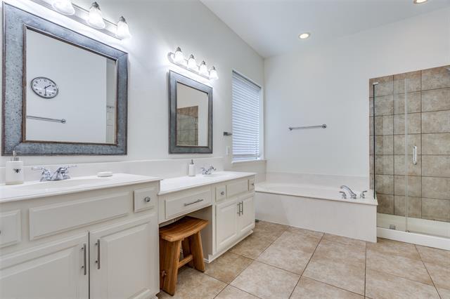 Building Photo - 11649 Keystone Dr