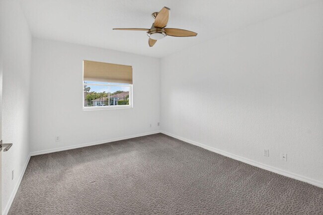 Building Photo - 11119 Blue Coral Dr