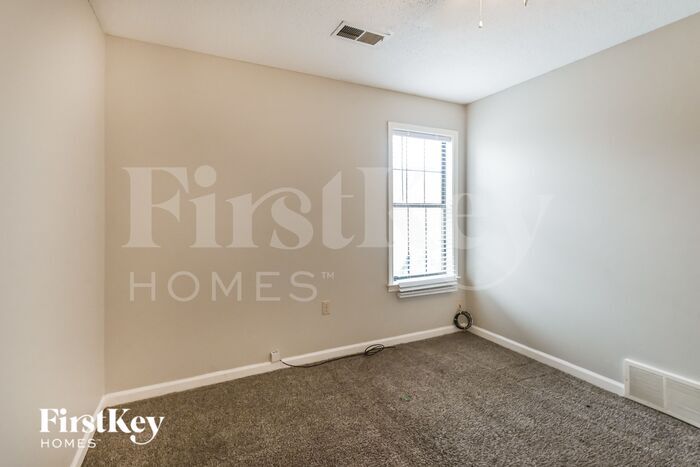 Building Photo - 7185 Ransdorp Dr