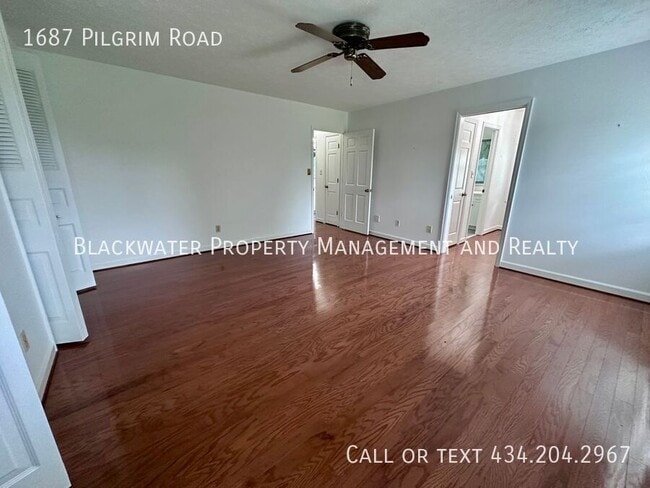 Building Photo - 1687 Pilgrim Rd