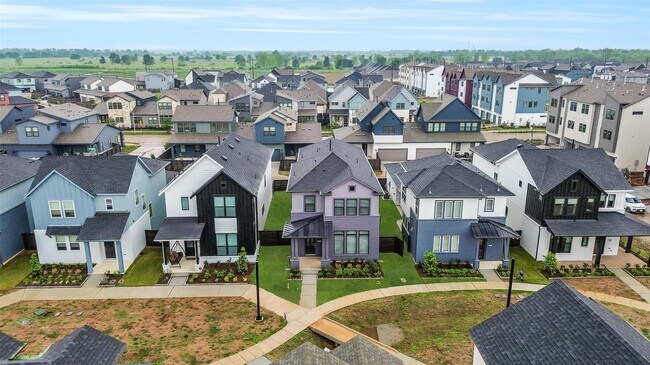 Building Photo - 3311 Full Bellied Ln