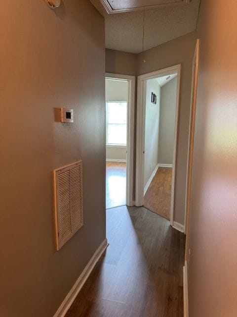 Building Photo - Welcome to this beautiful 3-bedroom, 2-bat...