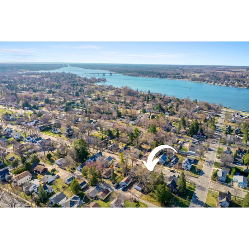 Building Photo - 916 Quincy St