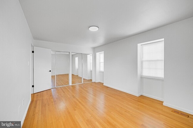 Building Photo - 17515 Sabrina Terrace
