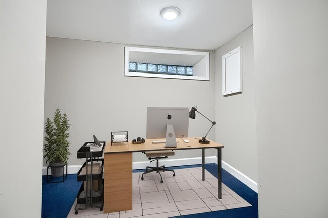 Building Photo - 1113 Ashburton St