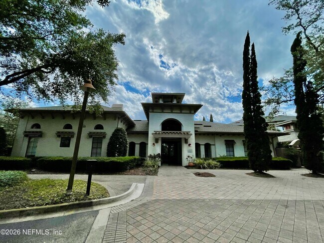 Building Photo - 12700 Bartram Park Blvd