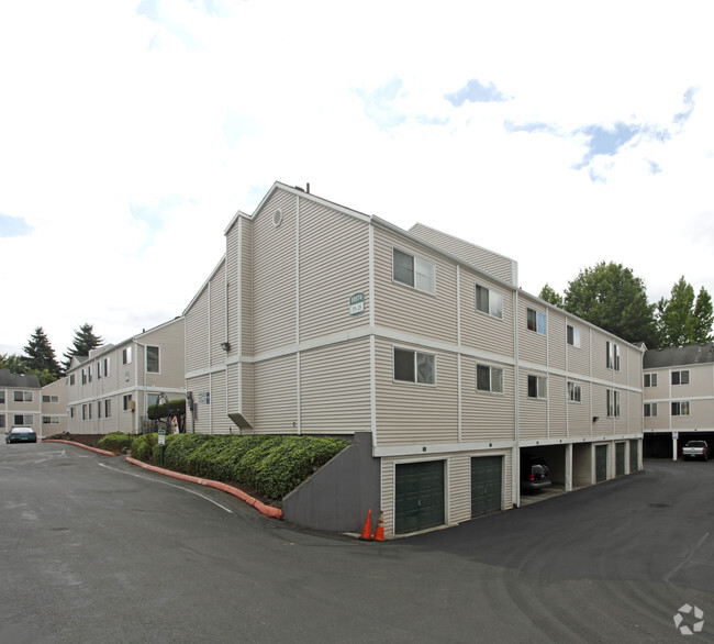 Primary Photo - Cherry Blossom Estates