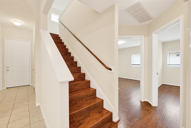 Building Photo - 3714 Glover Meadows Ln