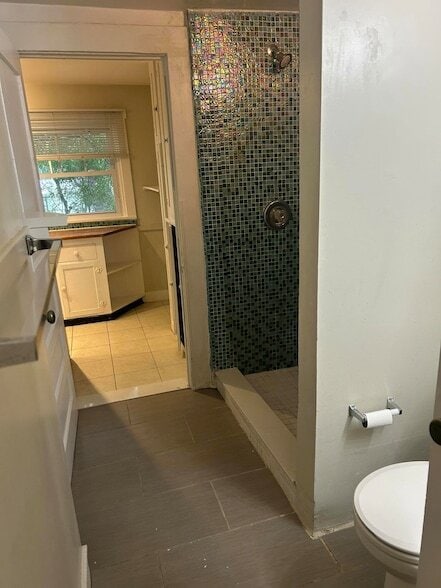 Building Photo - 431 S M St