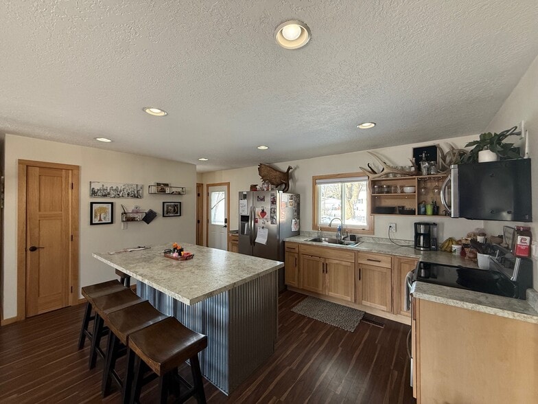 Building Photo - 3118 31st St S