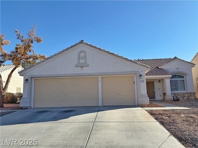 Primary Photo - 3760 Yorba Linda Dr