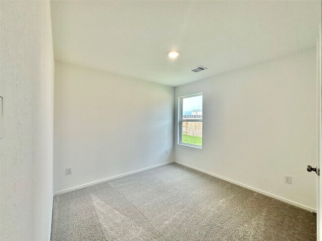 Building Photo - 26938 Cherry Plum Ln