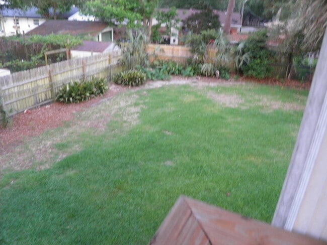 Building Photo - 212 Priscilla Dr