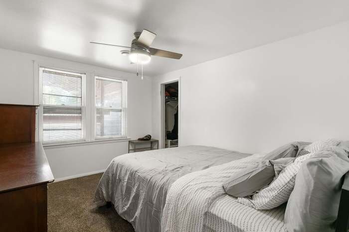 Building Photo - 2303 Sweetbriar Ave