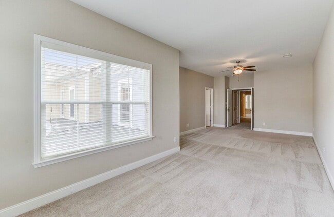 Building Photo - 2005 Kings Gate Ln