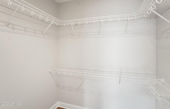 Building Photo - 2 Rockville Way