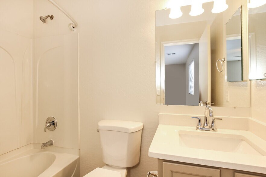 Building Photo - 16245 W Calavar Rd