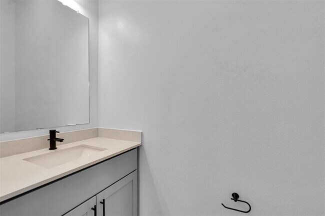 Building Photo - 1507A Crossbar Dr