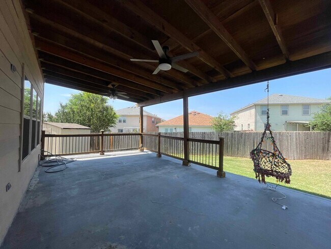 Building Photo - 11024 Dublin Briar