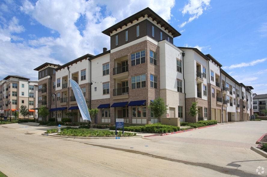 Primary Photo - Overture Flower Mound 55+ Active Adult Apartment Homes