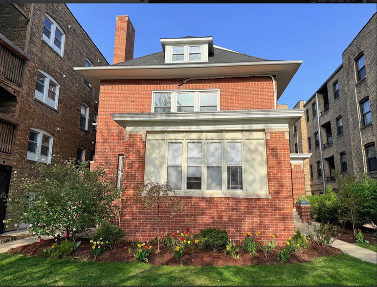 Building Photo - 935 Forest Ave