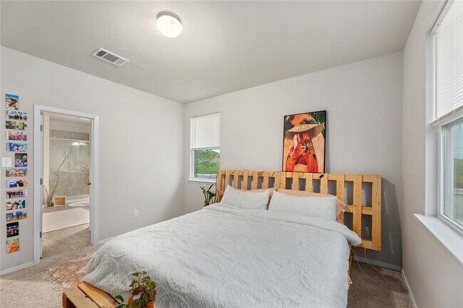Building Photo - 308 Catalina Dr