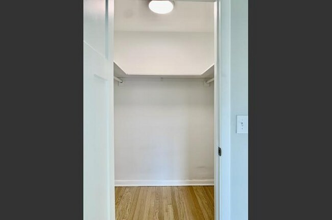 Building Photo - 100 Marcy St