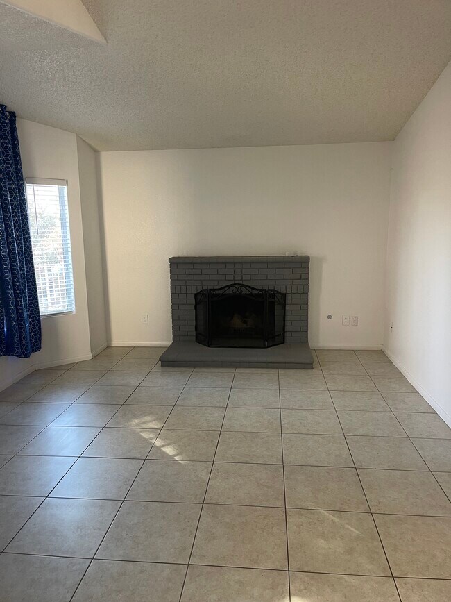 Building Photo - 3631 San Jacinto Ave