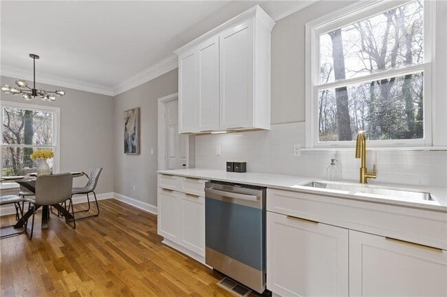 Building Photo - 2453 Paul Ave NW