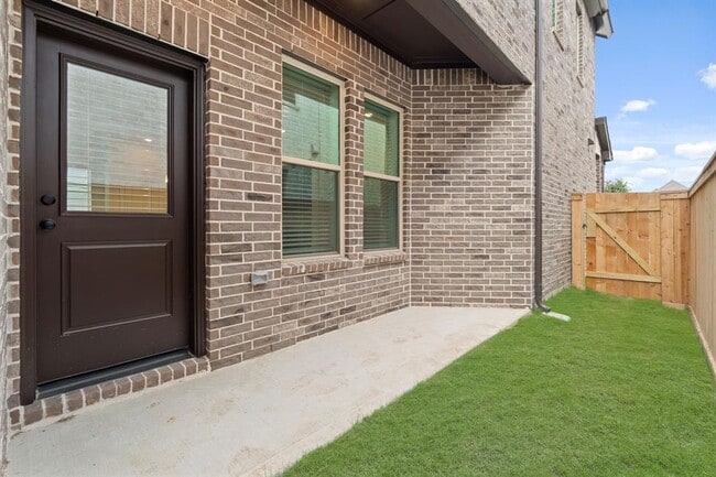 Building Photo - 22007 Silk Pad Ct