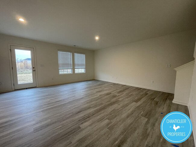 Building Photo - 49 Suhani Ln