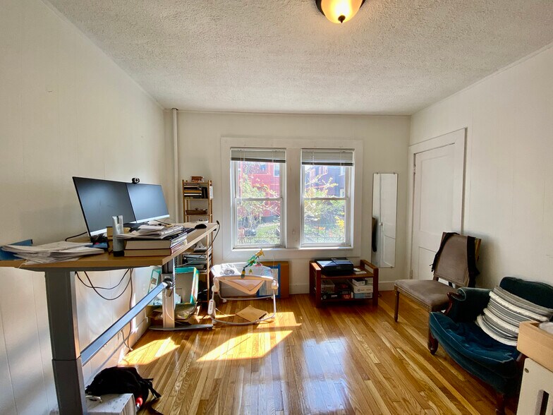 Building Photo - 39 Westford St