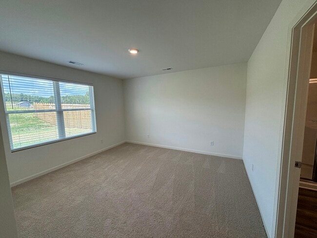 Building Photo - 235 Pine Ridge Drive