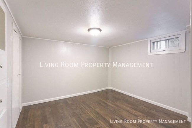 Building Photo - 2935 SE 77th Ave