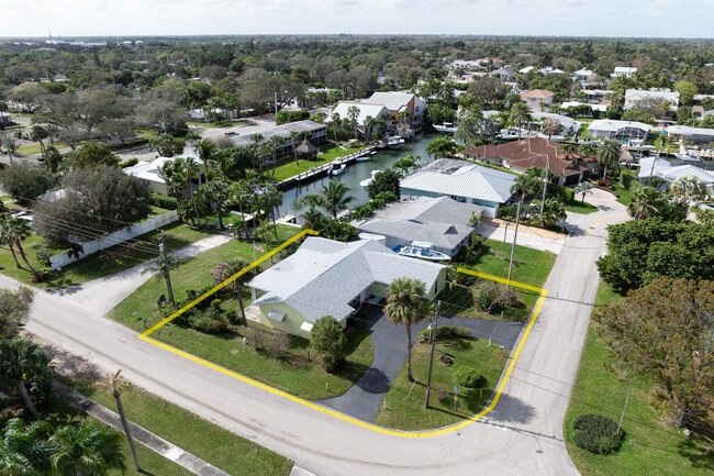 Building Photo - 912 Marlin Cir
