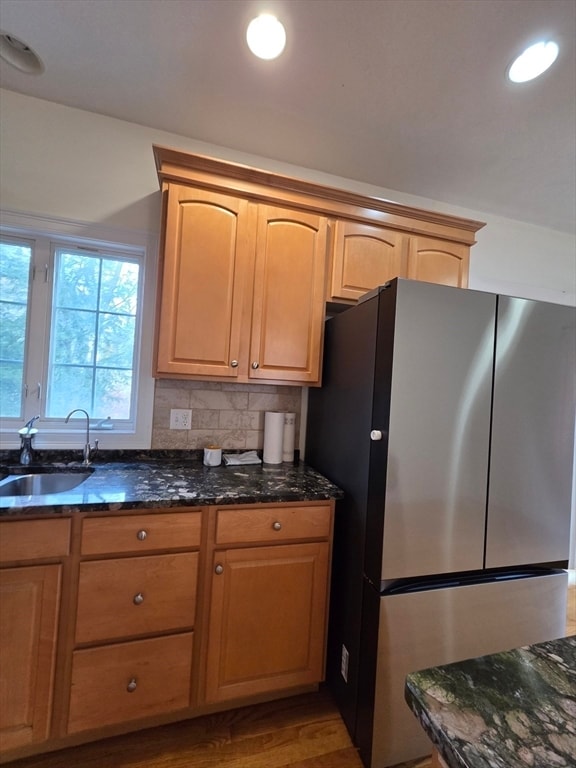 Building Photo - 70 River St