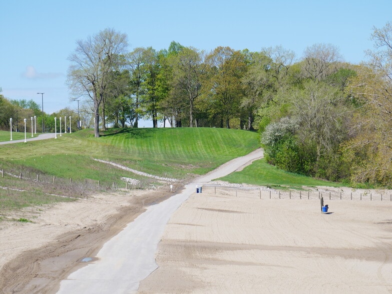 Walking/running trail. - 1263 W 74th St.